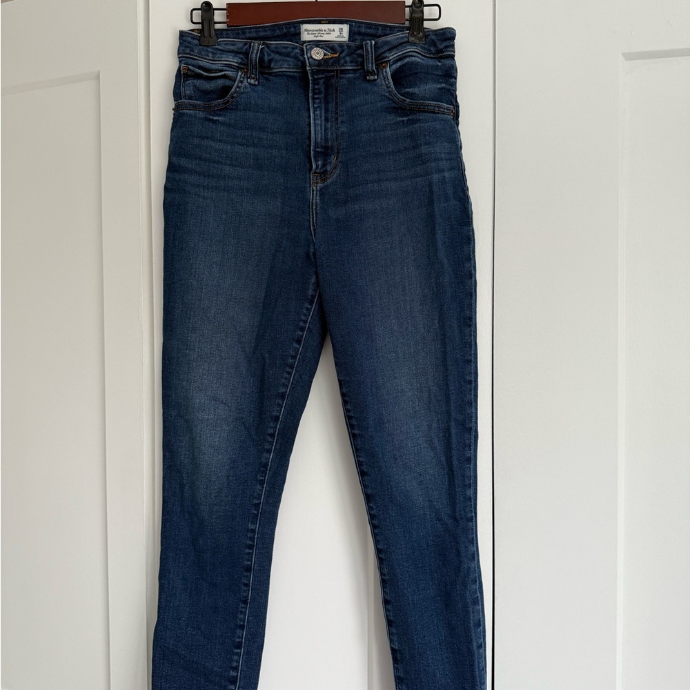 Abercrombie & Fitch super skinny ankle high rise jean